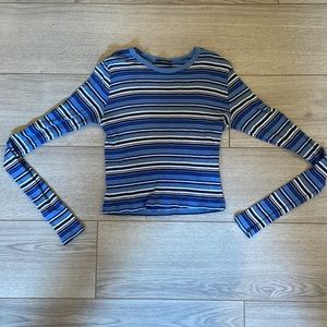 Brandy Melville stripped cropped top